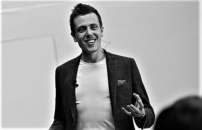 Pete Watson (2)