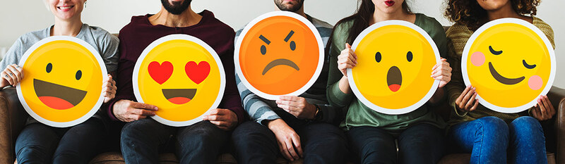 Story More Recruiters Using Emojis